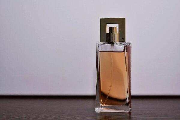 Achetez-en 1 Recevez-en 3 Parfums en Promotion – Image 4